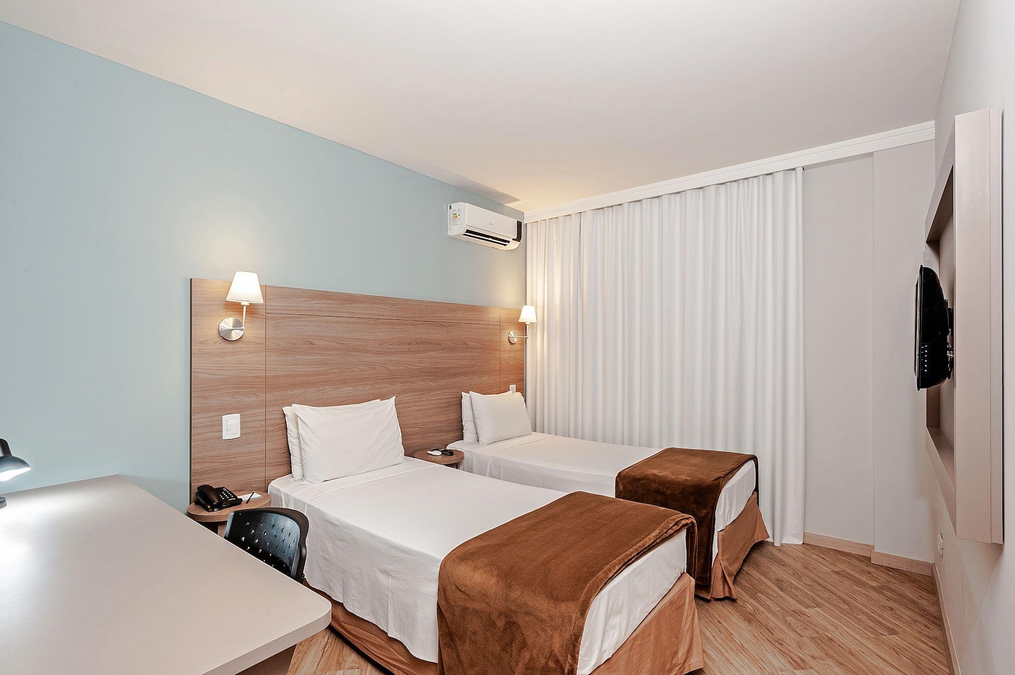 Slim Curitiba Alto Da XV Hotel Ngoại thất bức ảnh