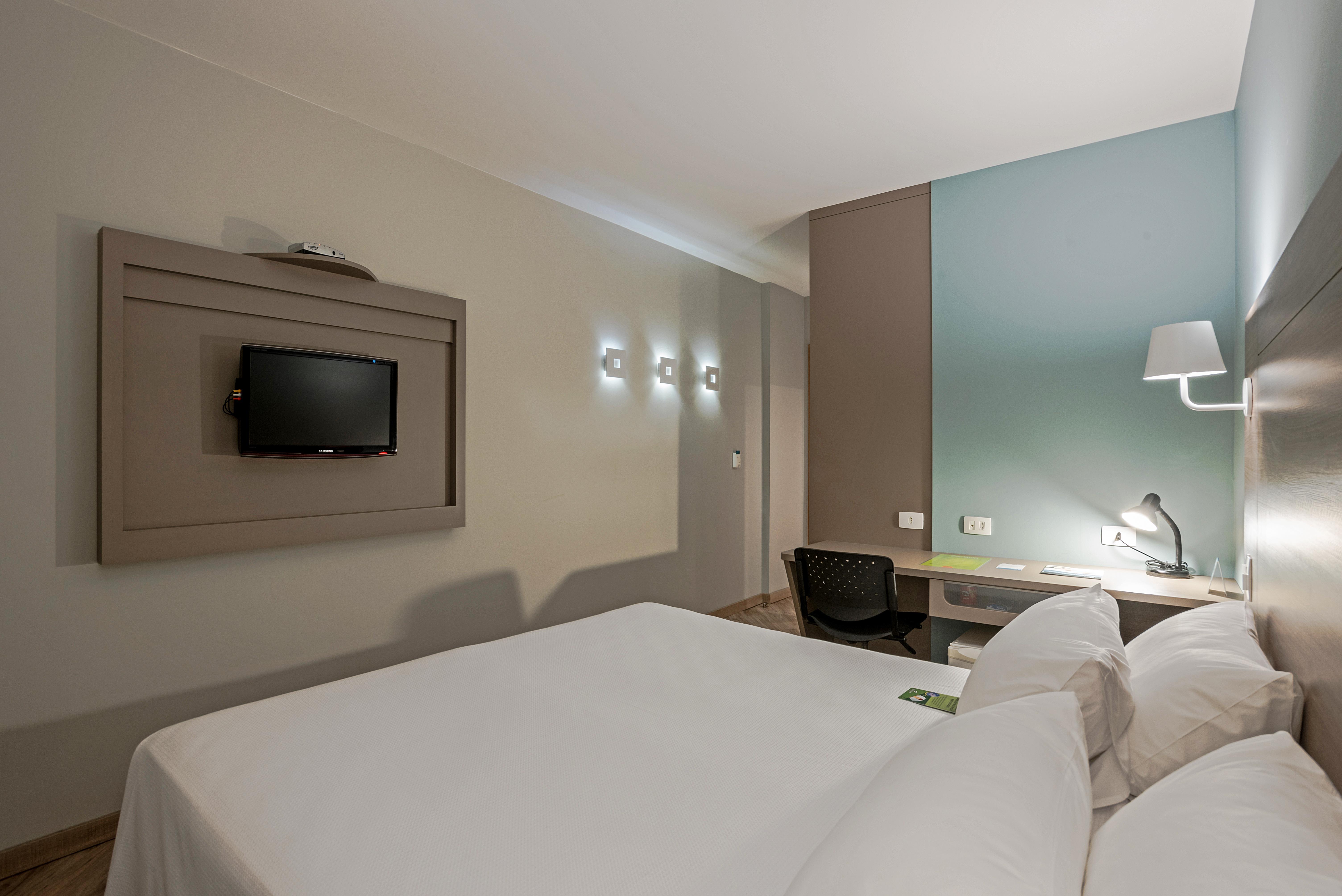 Slim Curitiba Alto Da XV Hotel Ngoại thất bức ảnh