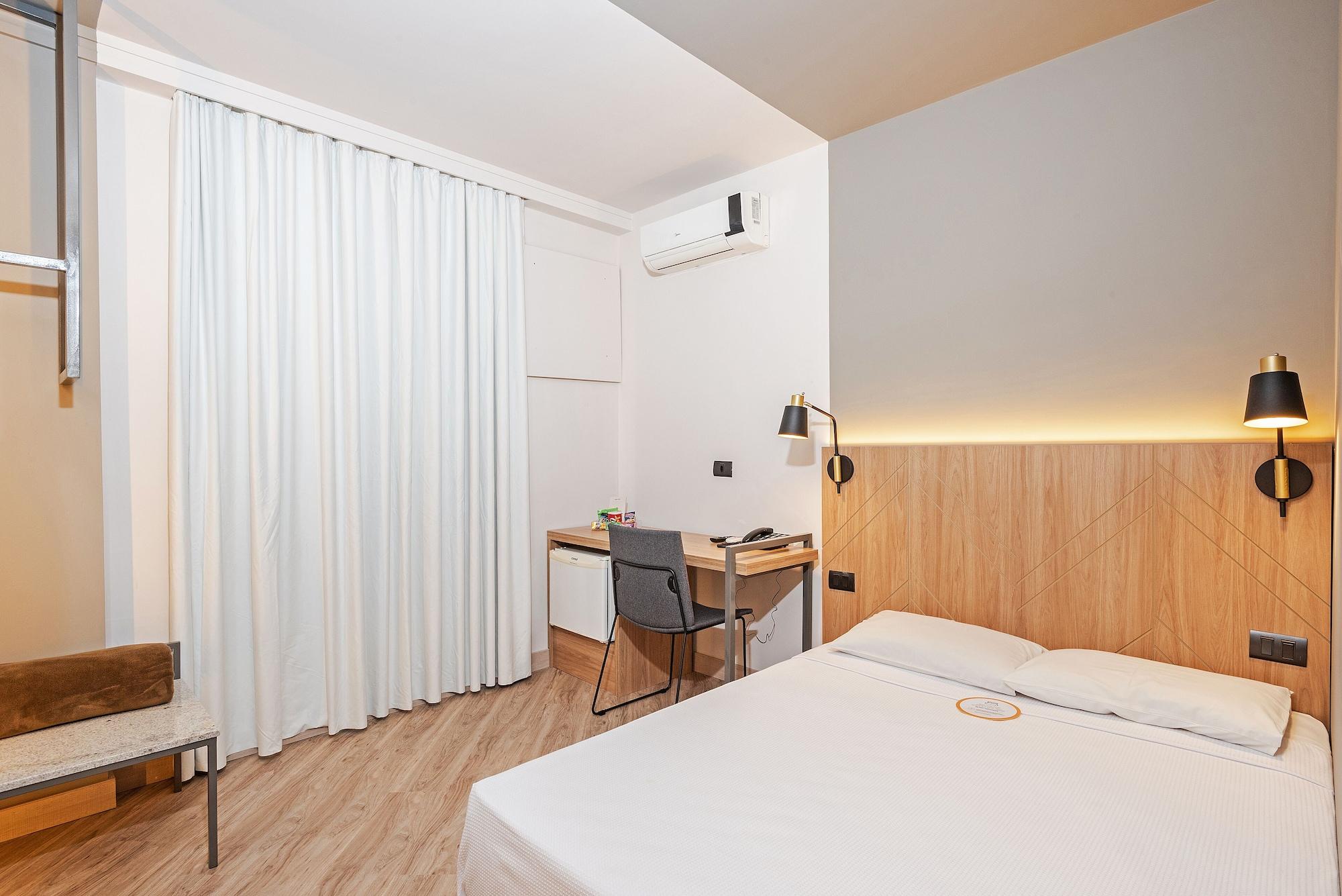 Slim Curitiba Alto Da XV Hotel Ngoại thất bức ảnh