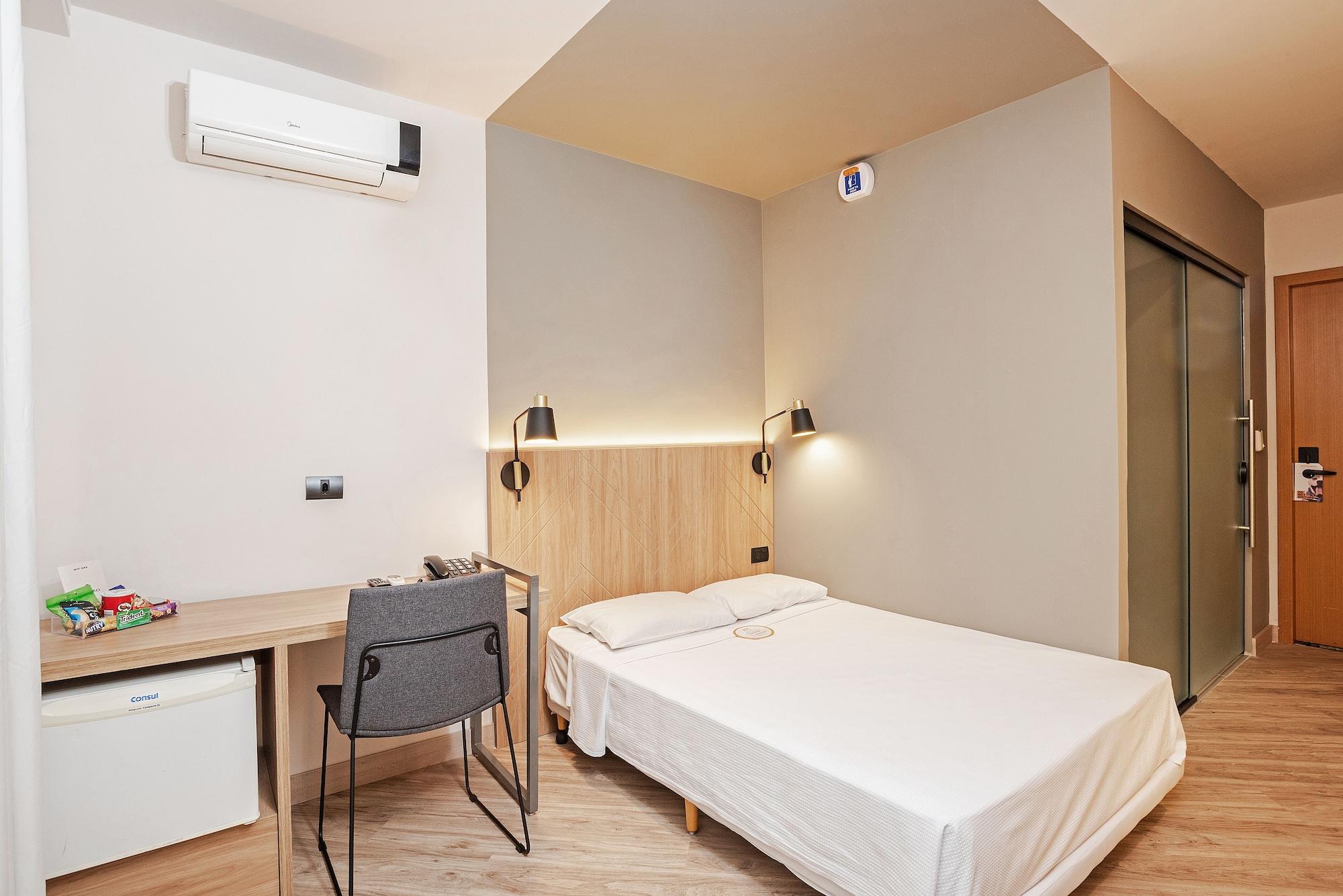 Slim Curitiba Alto Da XV Hotel Ngoại thất bức ảnh