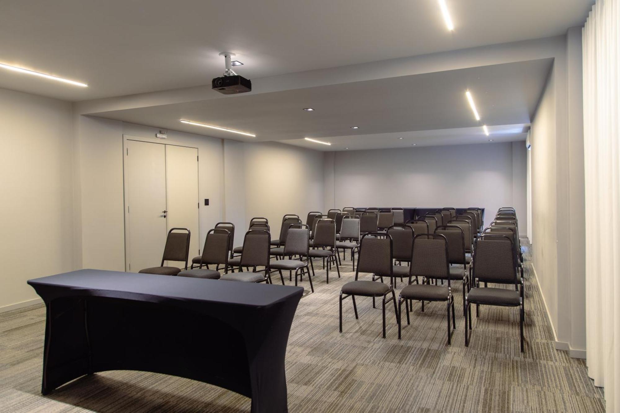 Slim Curitiba Alto Da XV Hotel Ngoại thất bức ảnh