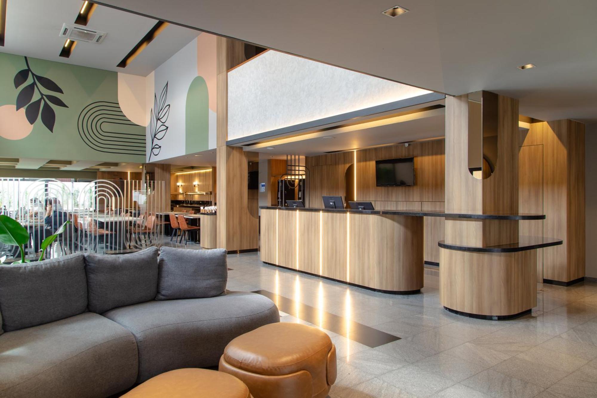 Slim Curitiba Alto Da XV Hotel Ngoại thất bức ảnh
