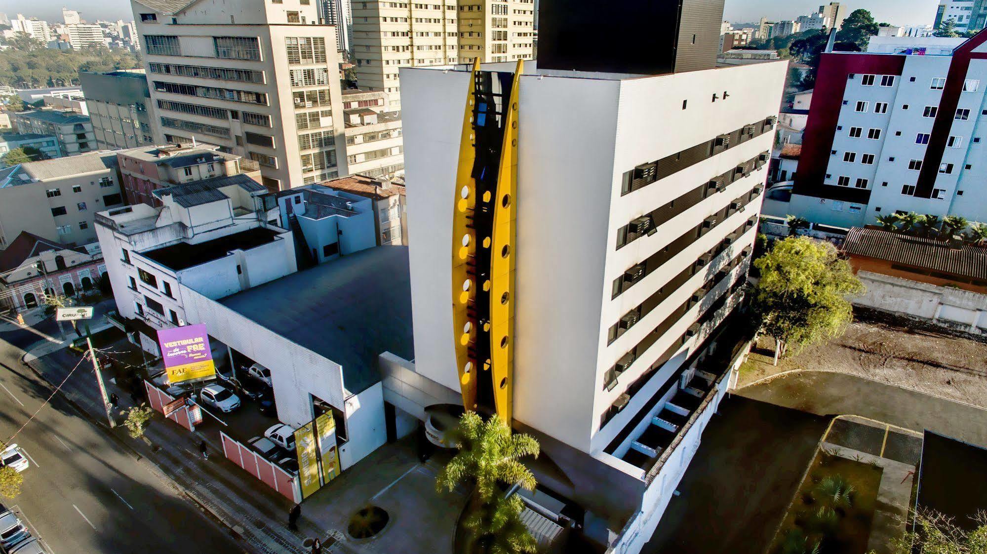 Slim Curitiba Alto Da XV Hotel Ngoại thất bức ảnh